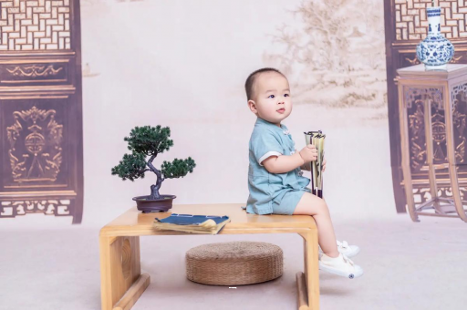 偃师孕妇八个月肚子胀